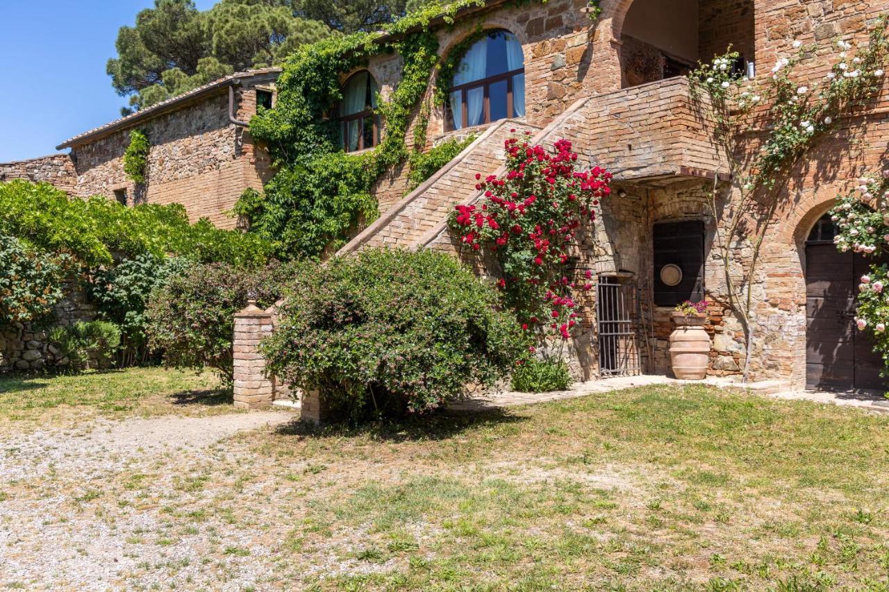 Badia Ardenga Aparthotel Montalcino Exterior foto