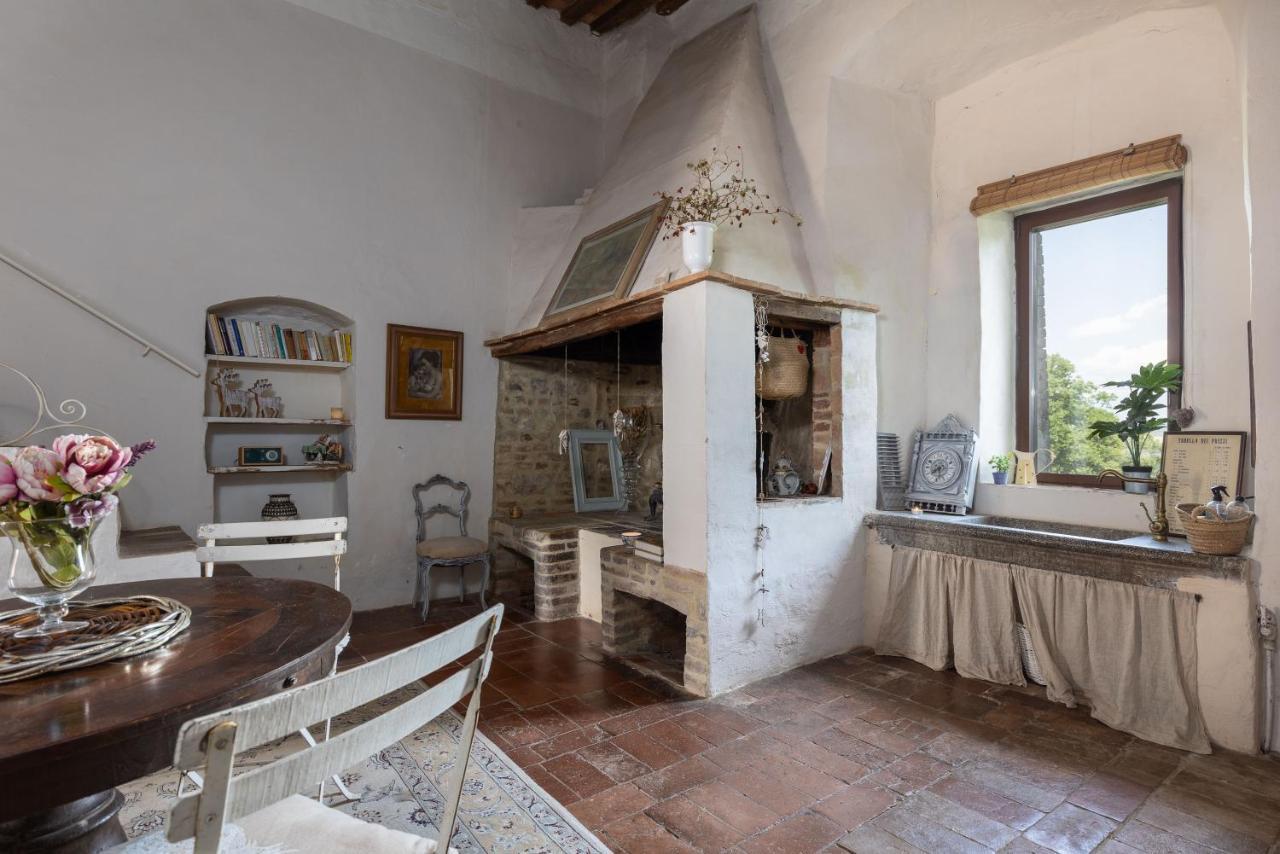 Badia Ardenga Aparthotel Montalcino Exterior foto