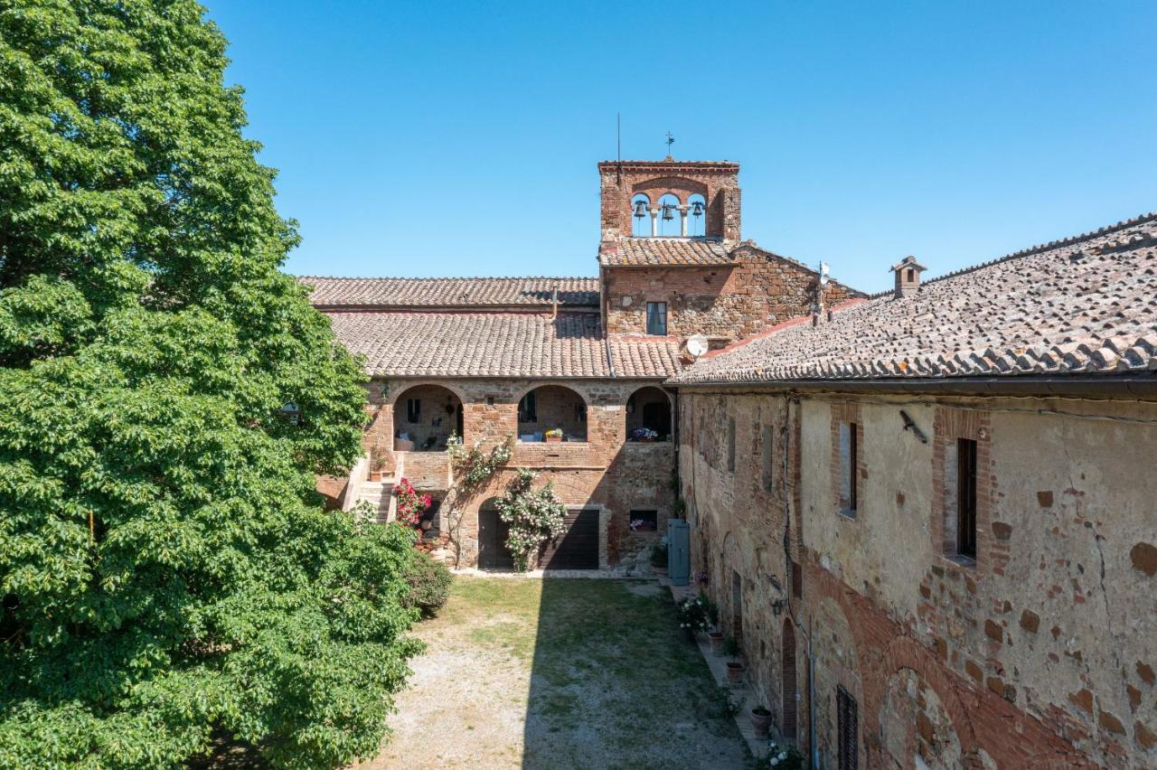 Badia Ardenga Aparthotel Montalcino Exterior foto