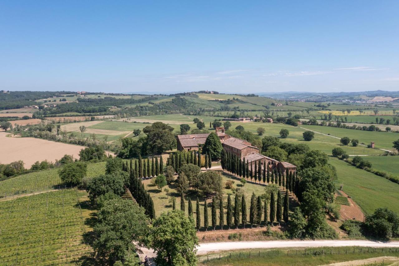 Badia Ardenga Aparthotel Montalcino Exterior foto